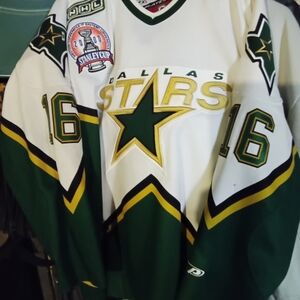 Pro Player NHL White Jersey